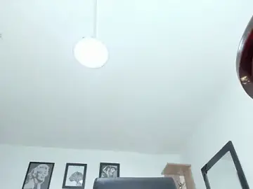 Stripchat Free Porn Cam of Tamara_18