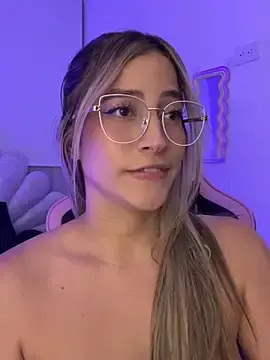 Stripchat Live Porn of Issabela_G1