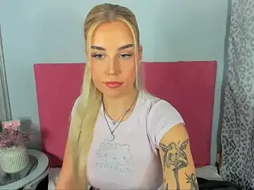 Stripchat Adult Webcams of KristyHoney