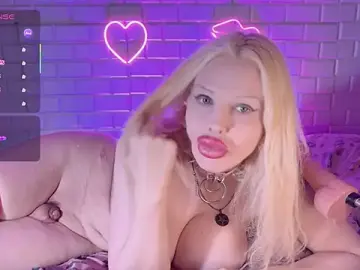 Stripchat Best live sex cam show of tanyangel90