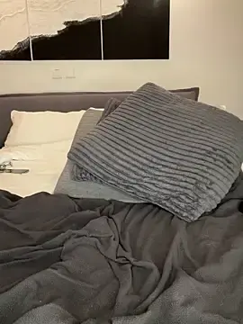 Stripchat Watch Live Sex Cams of Laurahorney_xo