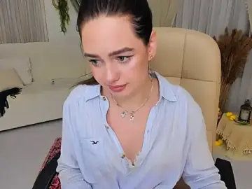 Stripchat Free Porn Cam of MiracleCurly