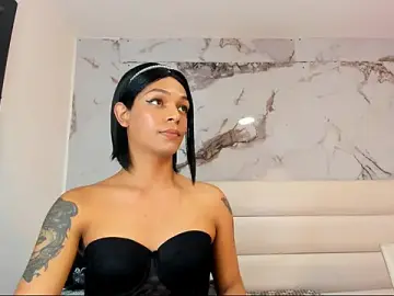 Stripchat Live Sex of emily_lady20