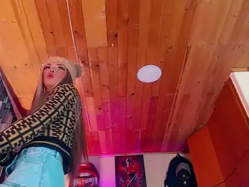 Stripchat Nude Webcam of CoralineSweett