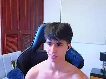 Stripchat Sex Cam of carl_dixon