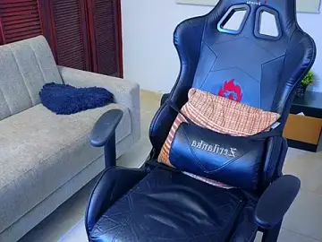 Stripchat Adult Webcam of carl_dixon