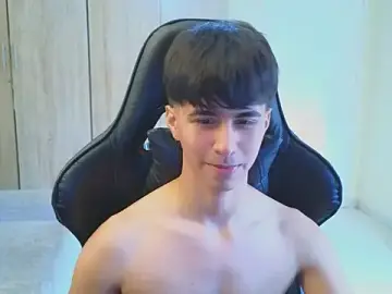 Stripchat Live Sex Cam of carl_dixon