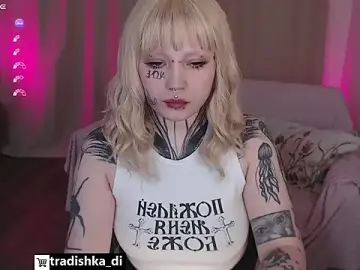 Stripchat Live Sex of tradishka