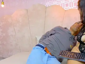 Stripchat Sex Cam of Annyeli