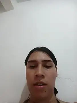 Stripchat Live Sex Cam of Annyeli