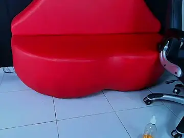 Stripchat Live Sex Cam of Annyeli