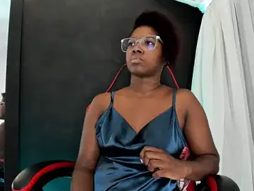Stripchat Adult Webcam of connywellss