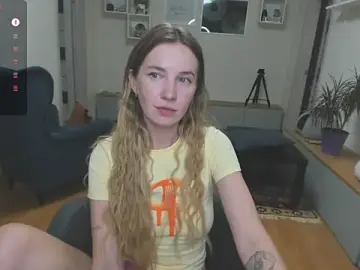 Stripchat Live Sex Cam of mel_collins