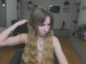 Stripchat Free Live Porn of mel_collins