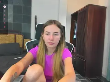 Stripchat Live Sex of mel_collins