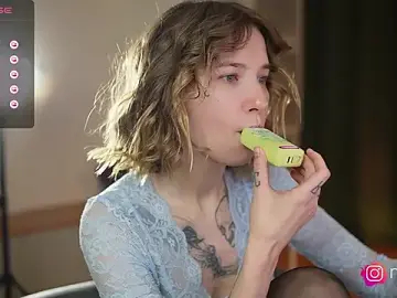 Stripchat Nude Webcam of melanielwithu