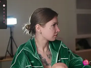 Stripchat Watch Live Sex Cams of melanielwithu