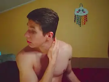 Stripchat Adult Webcam of Chris_Brien