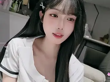 Stripchat Live Sex Cam of sansan-666