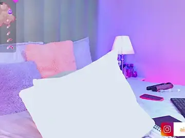 Stripchat Adult Webcams of AiishaRose