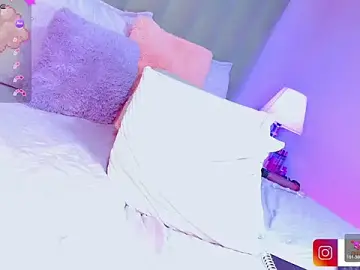 Stripchat Live Sex Cam of AiishaRose