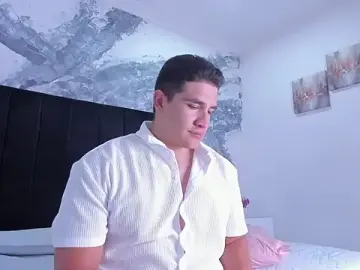 Stripchat Free Porn Cam of JeffDaltton