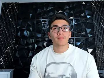 Stripchat Sex Cam of JeffDaltton