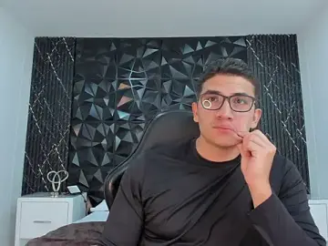 Stripchat Adult Video Chat of JeffDaltton