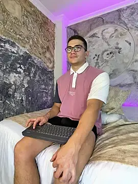 Stripchat Adult Webcam of JeffDaltton
