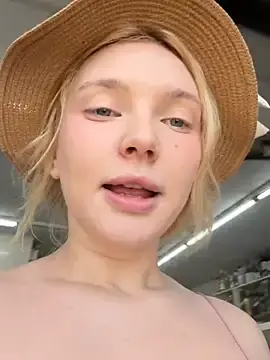 Stripchat Live Sex of AmmyHot