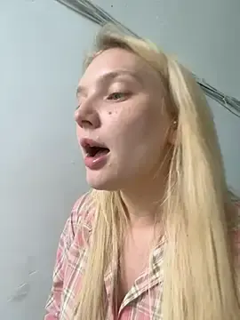 Stripchat Free Live Porn of AmmyHot