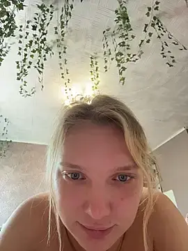 Stripchat Best Webcam of AmmyHot