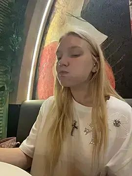 Stripchat Adult Webcam of AmmyHot