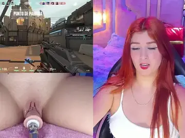 Stripchat Live Sex Cam of LizzieCutie_