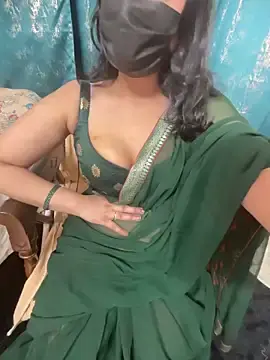 Stripchat Live Sex Cam of LuscousPussy