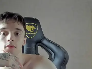 Stripchat Free Live Porn of MasonWarholl