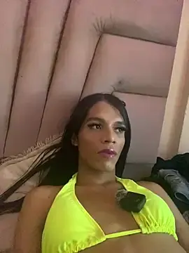 Stripchat Live Sex Cam of gilbanys_22