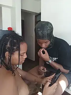 Stripchat Live Porn of Icey_nic