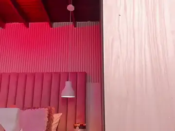 Stripchat Free Porn Cam of ScarlettDreamss7