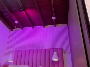 Stripchat Live Sex Cam of ScarlettDreamss7