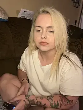 Stripchat Sex Chat of JuicyExxxperience