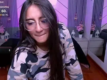 Stripchat Adult Webcam of alesiamoore