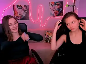 Stripchat Watch Live Sex Cams of eva_smiith_