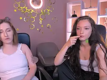 Stripchat Free Porn Cam of eva_smiith_