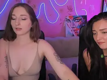Stripchat Watch Live Sex Cams of eva_smiith_