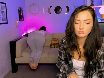 Stripchat Free Porn Cam of eva_smiith_