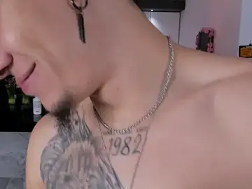 Stripchat Private Sex Chat of sexy_hot_friends_