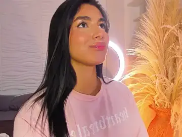 Stripchat Sex Cam of IsabelleFoxx_