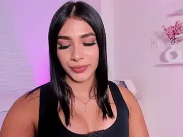 Stripchat Free Live Porn of IsabelleFoxx_