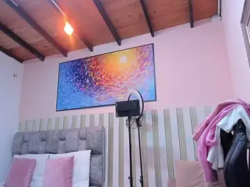 Stripchat Live Sex Cam of nova_lane